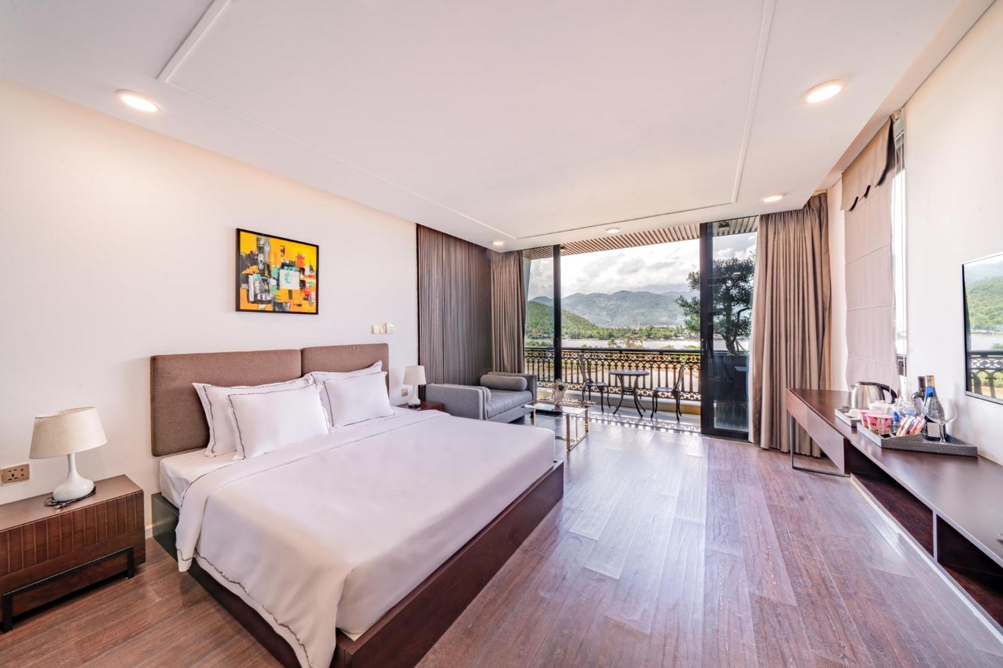 Cami Riverside Resort Da Nang Eksteriør bilde